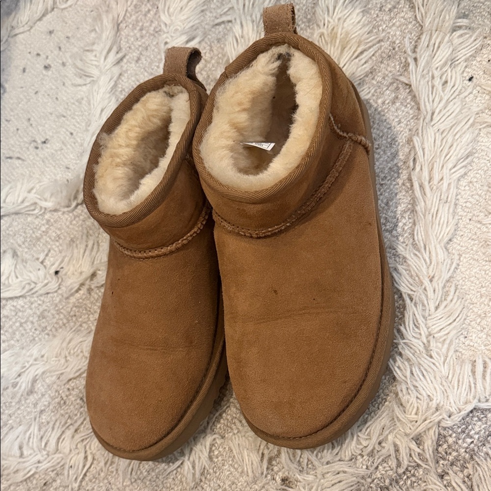 UGG Cozy Shearling-Lined Suede Slip-On Boots - Chestnut